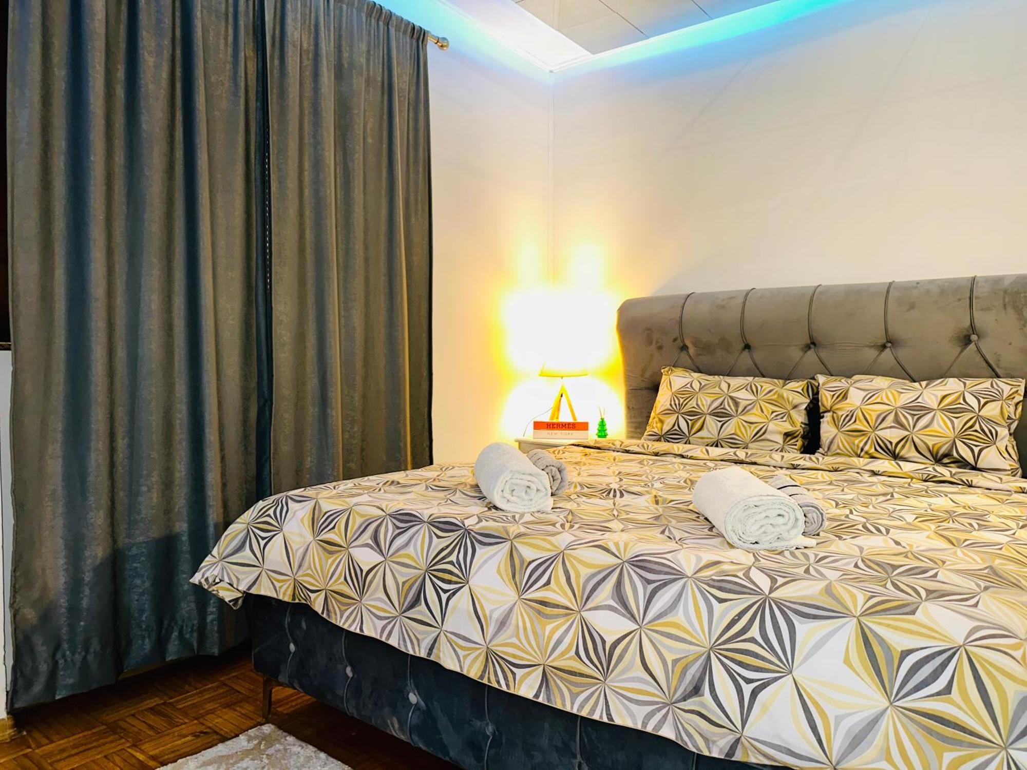 Hedonist Spa Jacuzzi Sarajevo Free Parking Ngoại thất bức ảnh